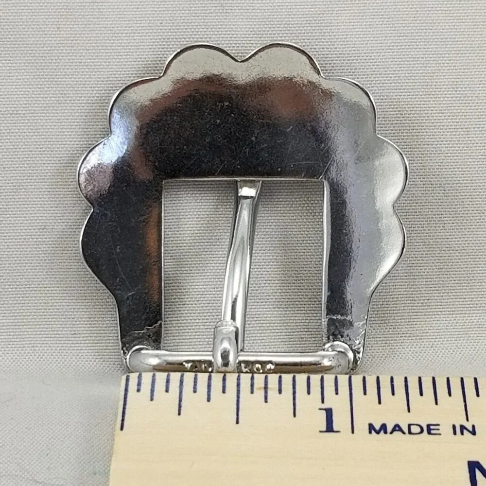N/A vintage belt